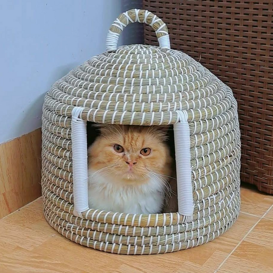 Artisan-Crafted Breathable Cat Nest for All Seasons